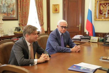 Депутат Госдумы Мария Бутина и промышленники согласовали повестку на экспертных площадках